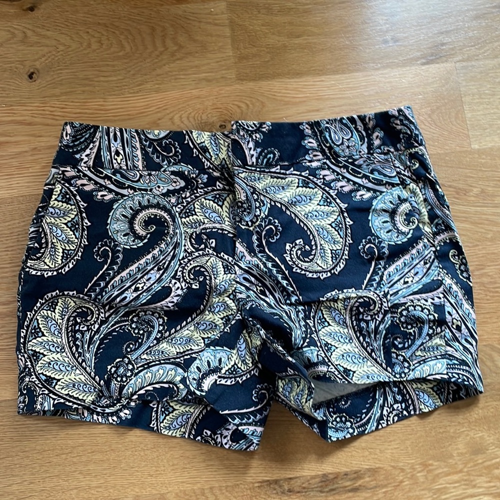 Banana Republic size 2 shorts